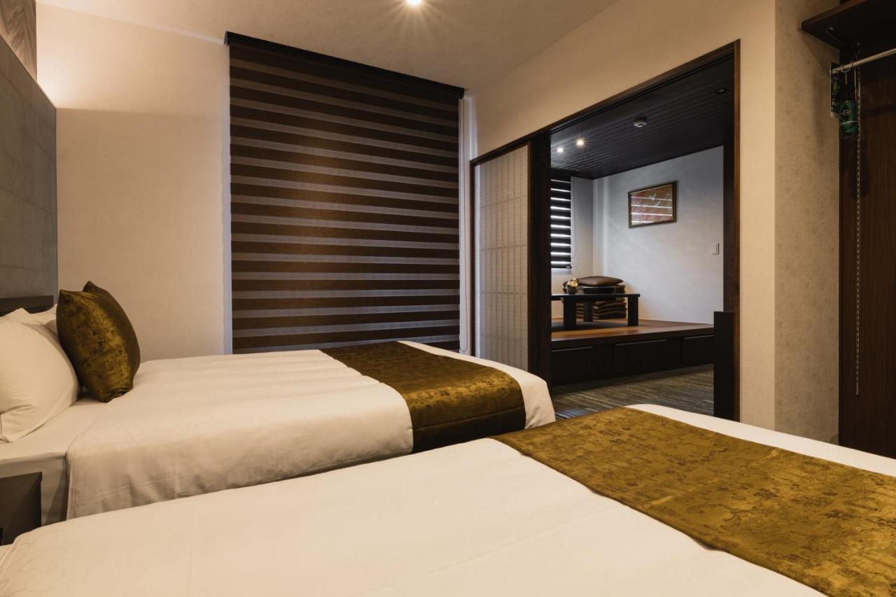 Grand Base Crane Apart otel Fukuoka  Dış mekan fotoğraf